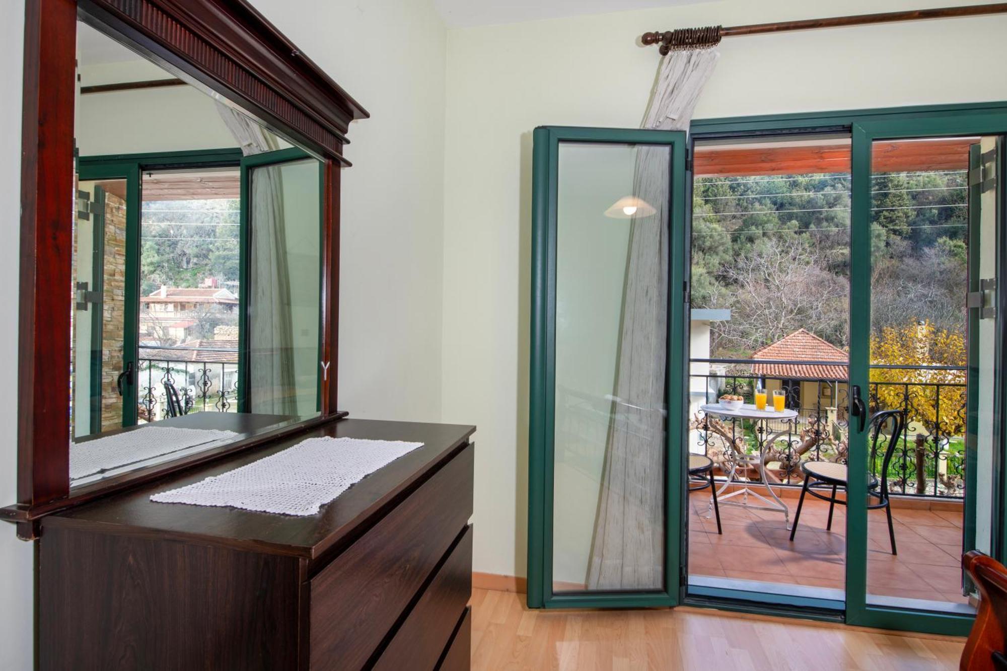 Holiday home Jacuzzi Nena - Chania Traditional *