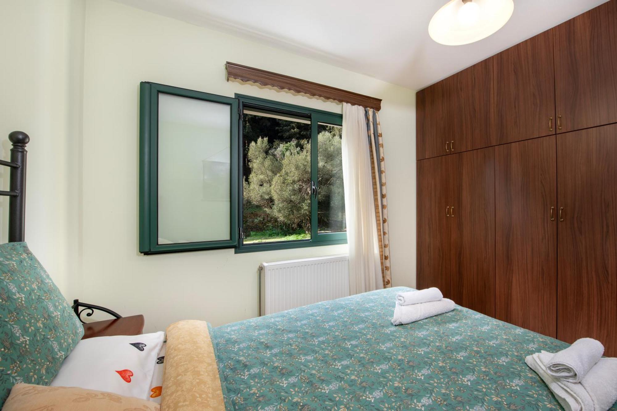 Holiday home Jacuzzi Nena - Chania Traditional Therison